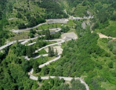 Accès au tunnel de Tende côté France 

crédits : DREAL PACA / UMO