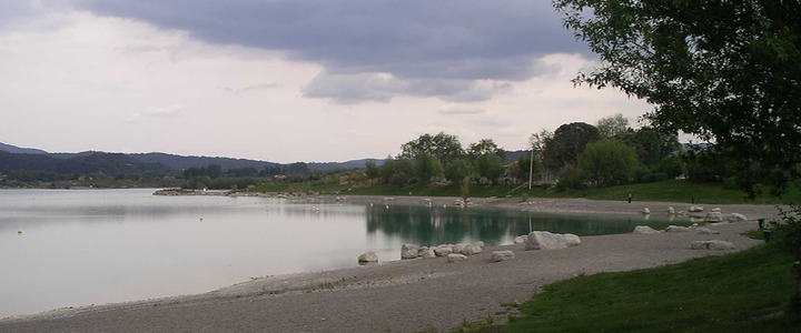 Réaménagement d'une carrière en plan d'eau de loisirs. (© OR/DREAL PACA)