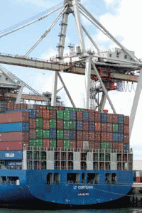 Transport maritime de marchandises (© Laurent Mignaux/METL-MEDDE)